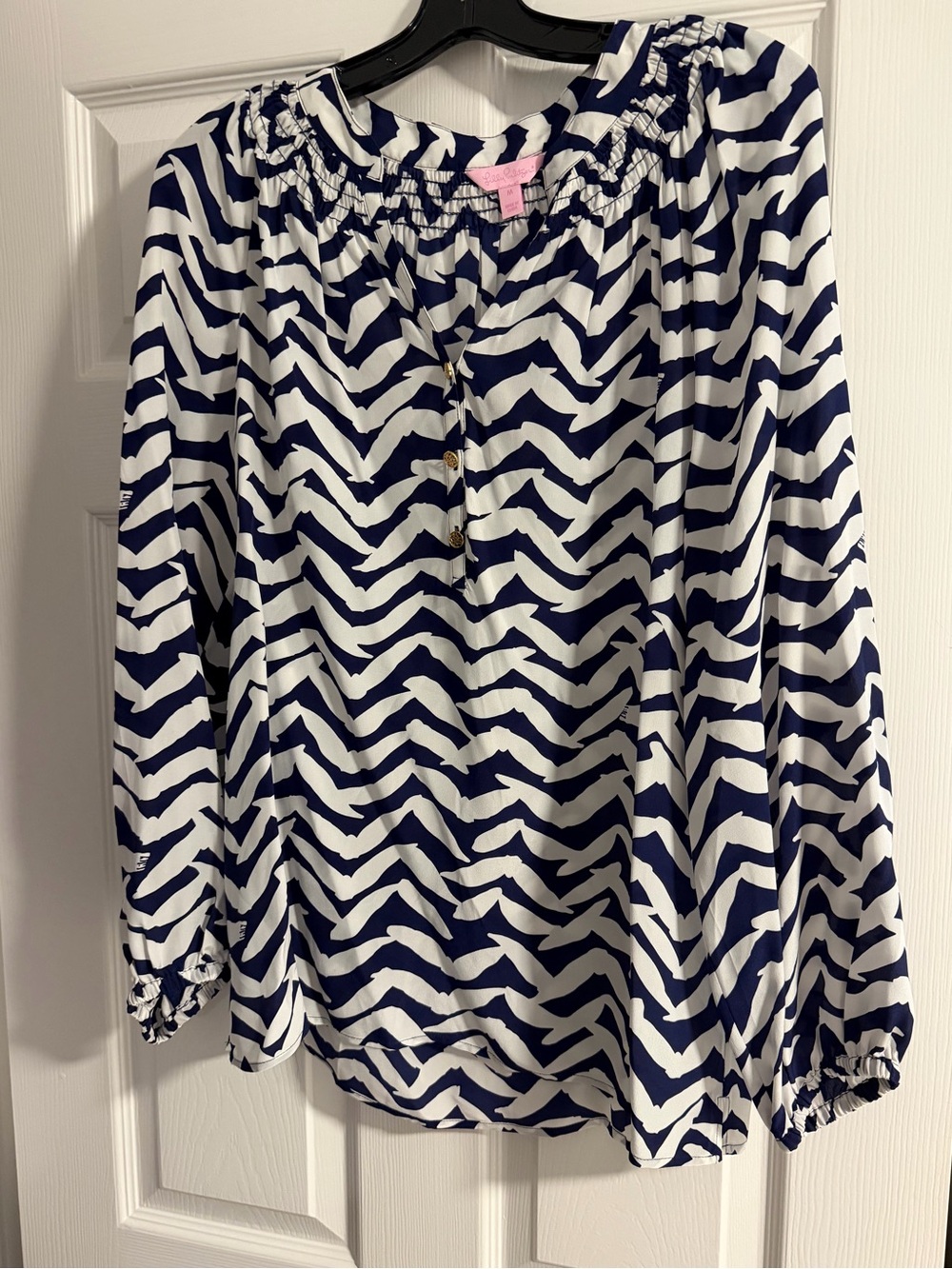 Lilly Pulitzer Navy & White Zigzag Smocked-neck Women's Shirt